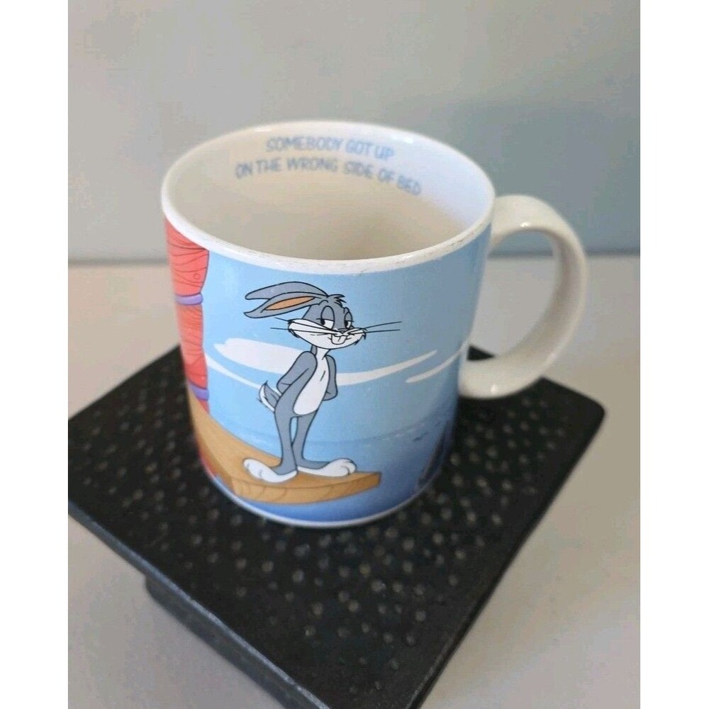 1988 Bugs Bunny Yosemite Sam Walking The Plank Made In Korea Looney Toons Mug